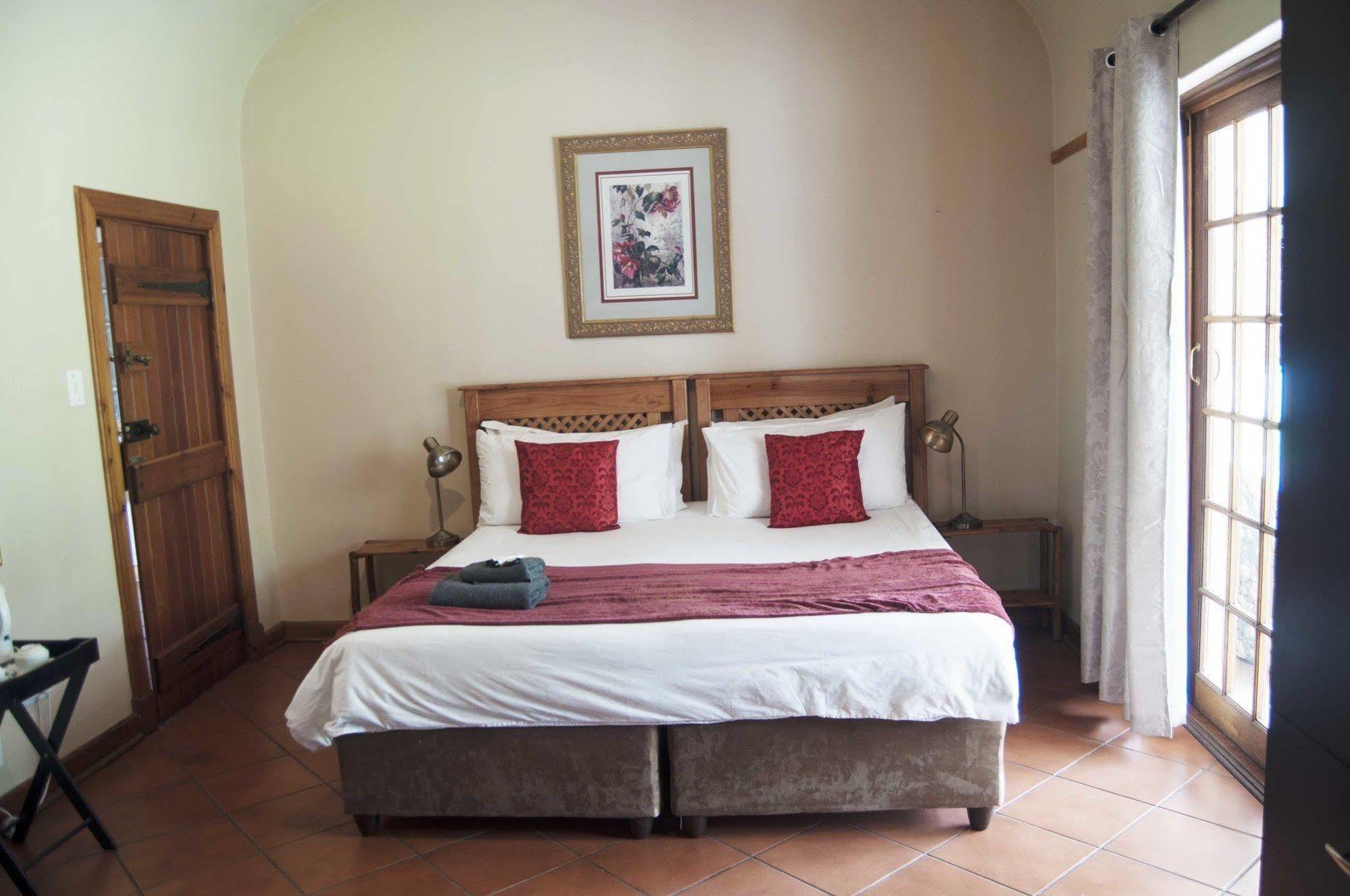 Brooklyn Guesthouses Pretoria-Noord Exterior foto